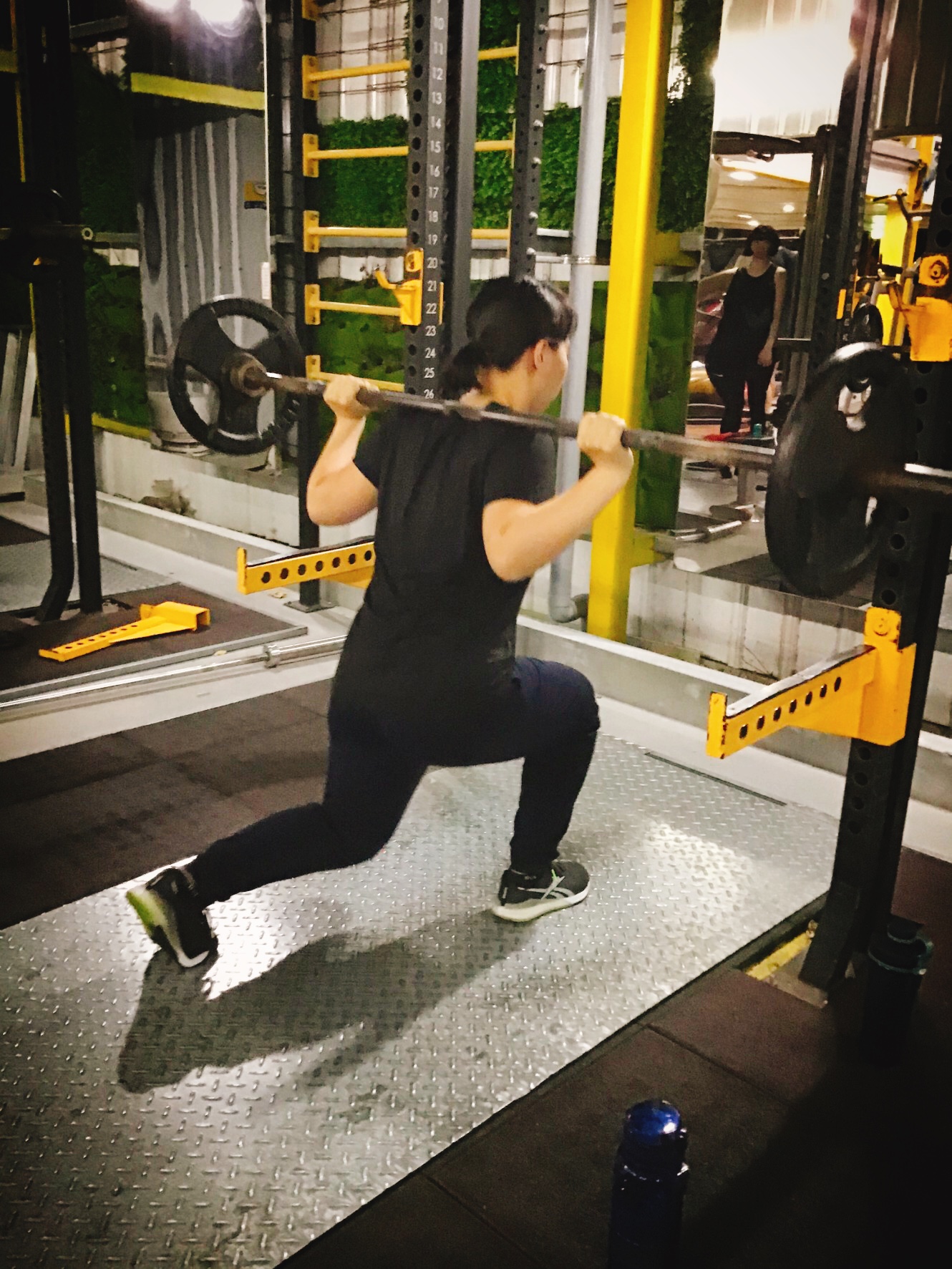 5A33AA76-CC87-4DB4-90FB-6363E7483BB7